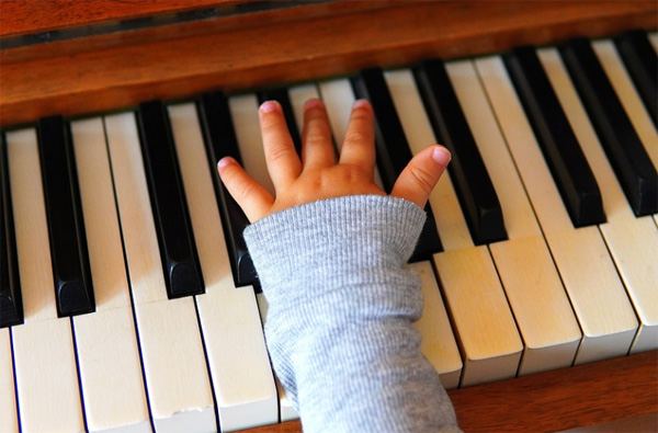 学钢琴怎样启蒙才不会走偏?